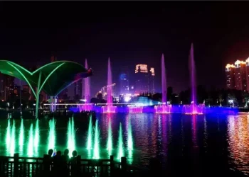 Music Fountain with Water Screen Projection 