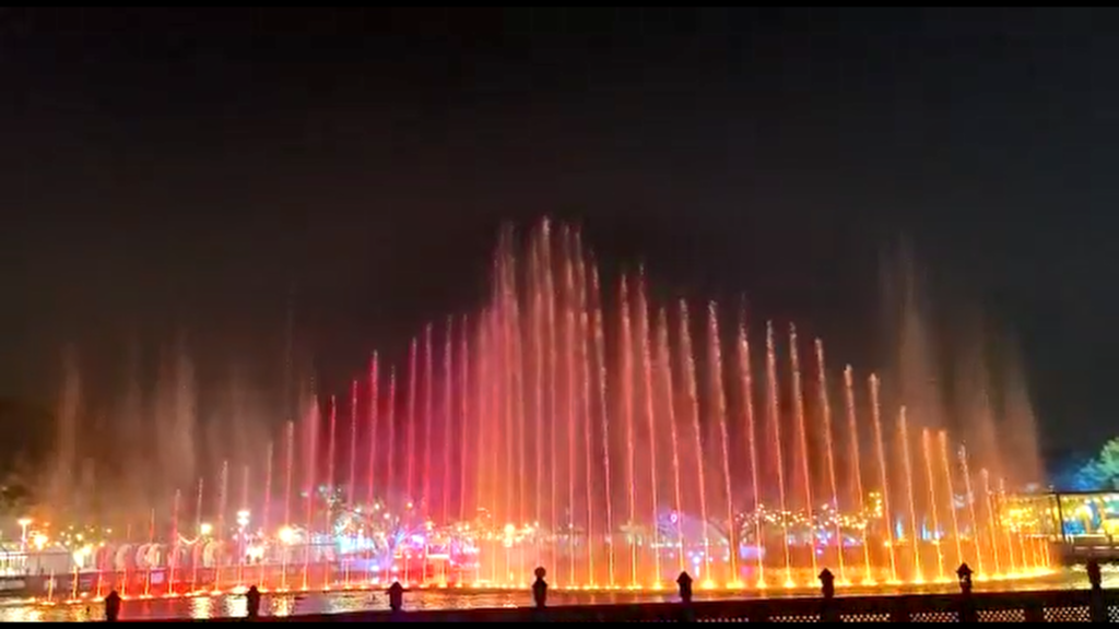 2021 Dancing Musical Fountain Show with Water Screen Projection
