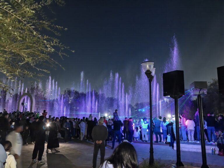 270M Floating Musical Fountain with Fire and Laser, Kazakhstan 