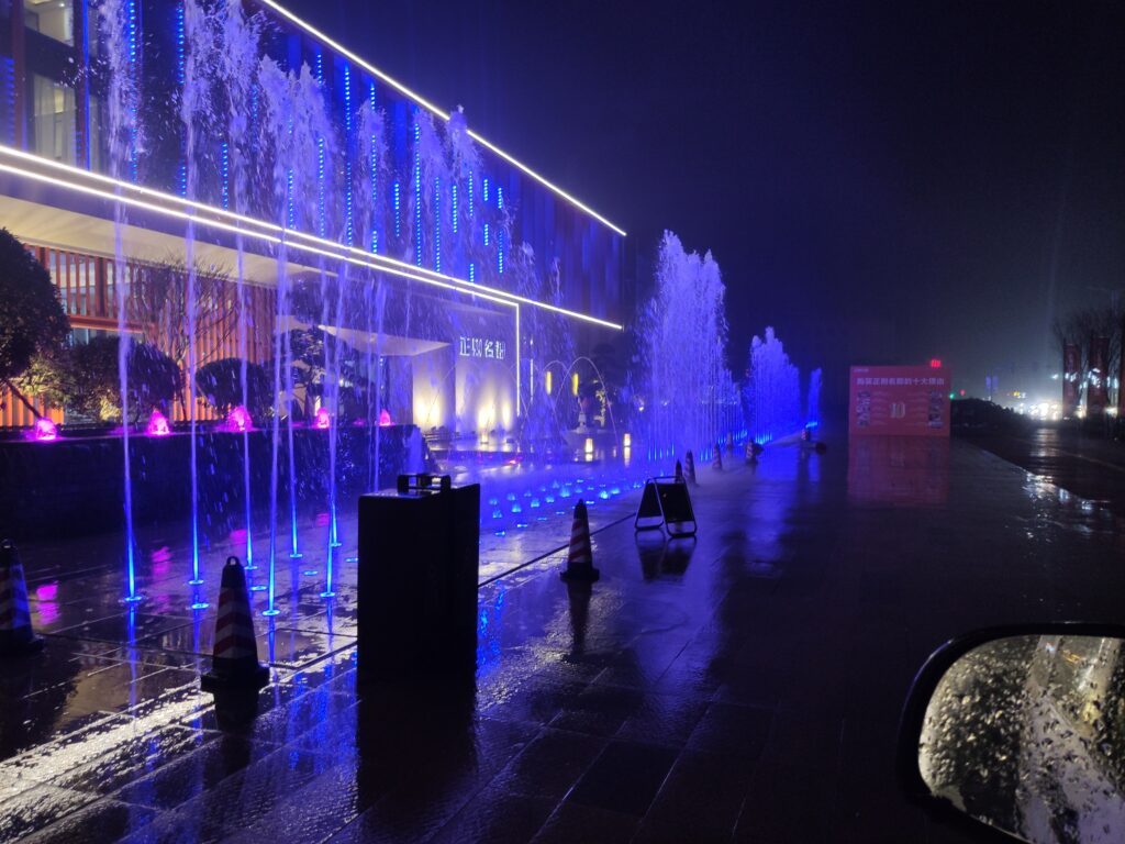 dry deck music fountain